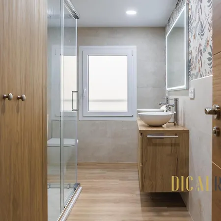 דירה Piso Familiar Centro סן ויסנטה דה לה ברקרה